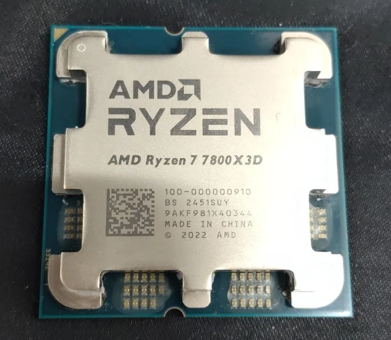 Processeur AMD Ryzen 7 7800X3D