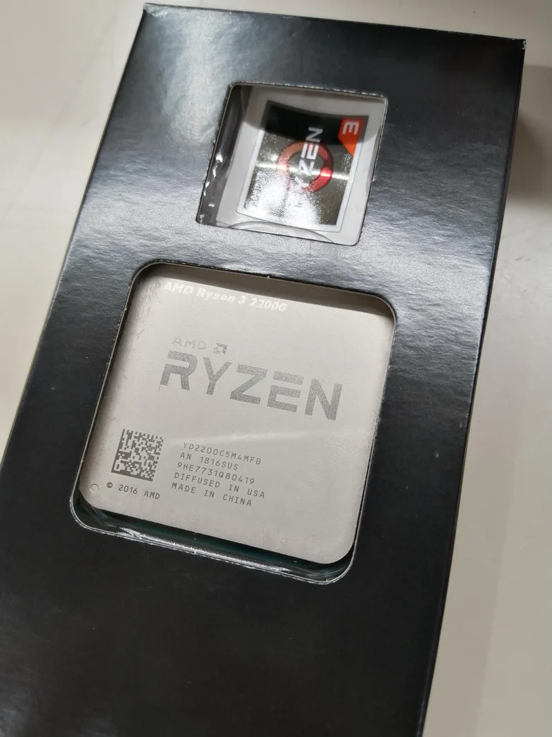 Processeur AMD Ryzen 3 2200G