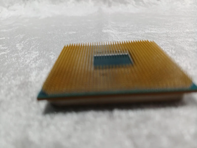 Processeur AMD Ryzen 3 2200G