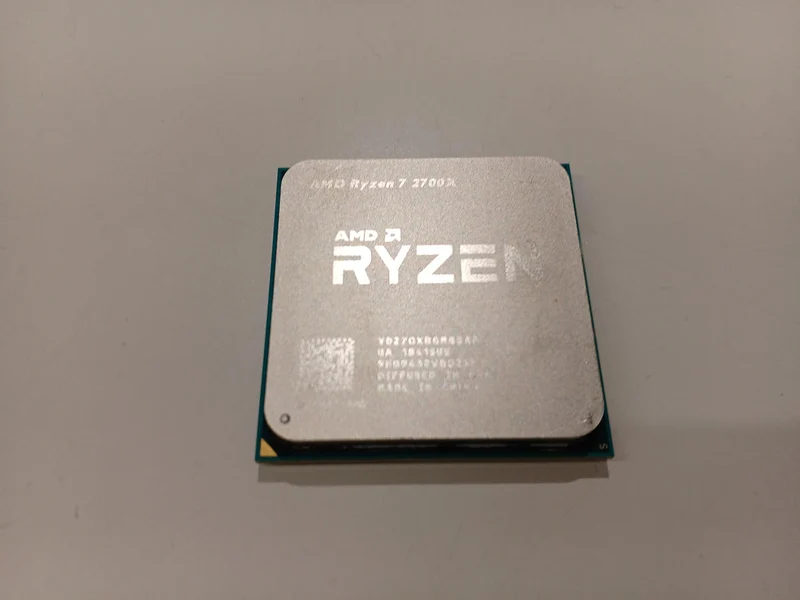 Processeur AMD Ryzen 7 2700X