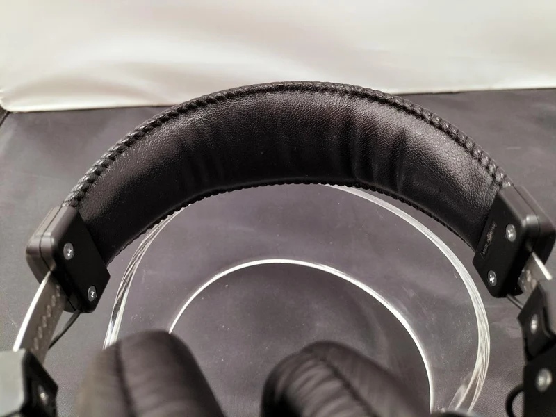 Casque de monitoring studio fermé SONY MDR-CD900ST