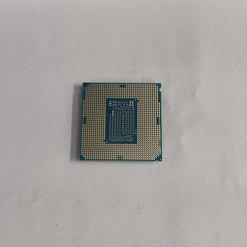 Processeur Intel Core i7-9700K à 3.60 GHz