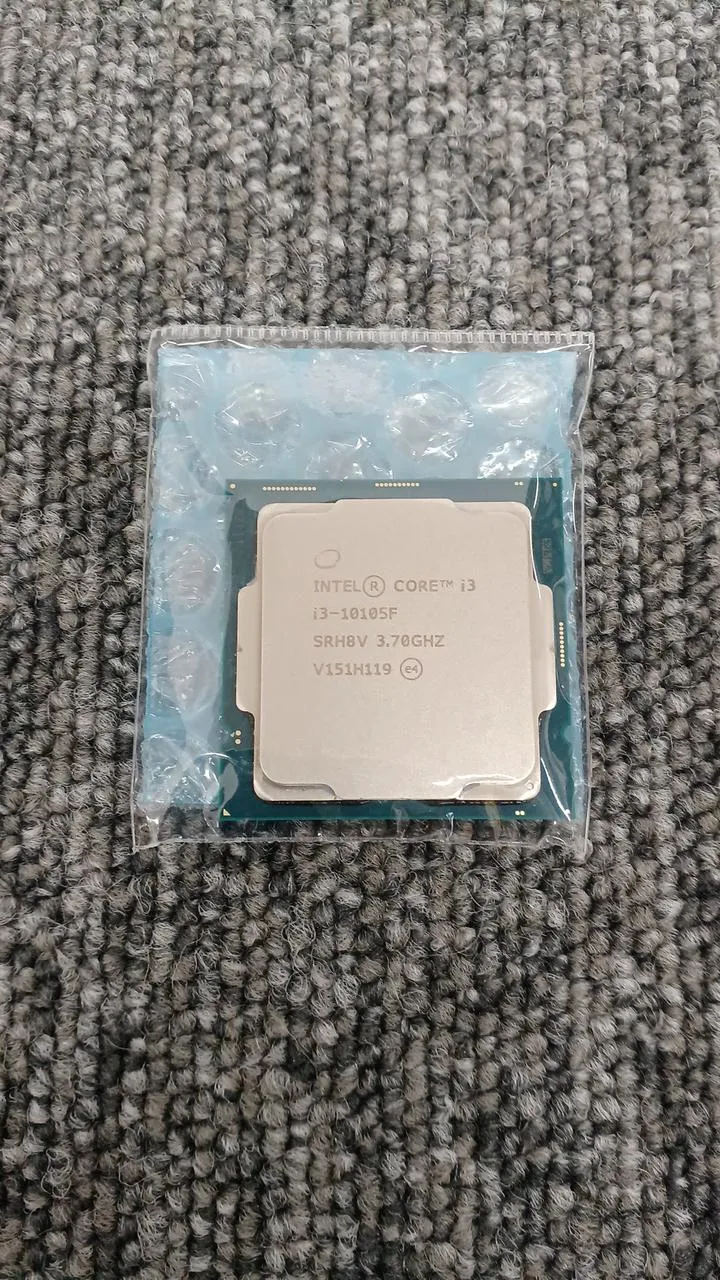 Processeur Intel Core i3-10105F à 3.70 GHz