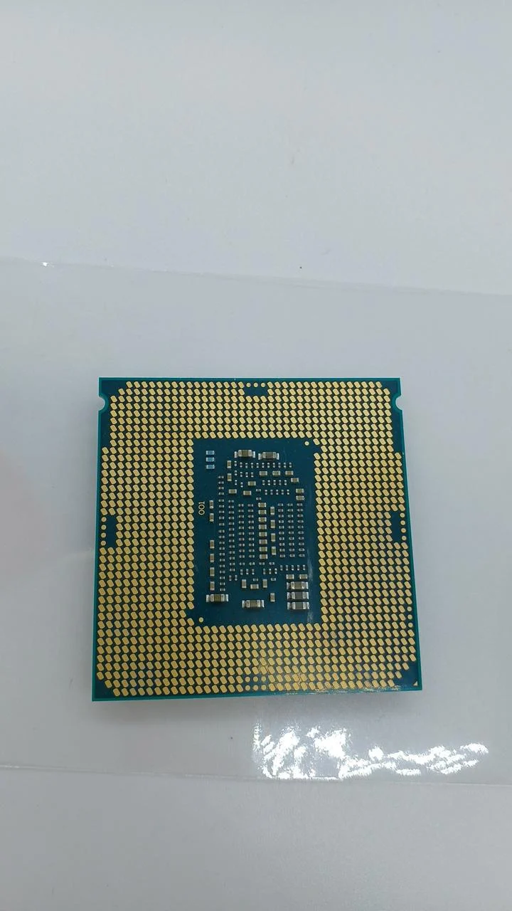 Processeur Intel Core i5-7500 à 3.40 GHz