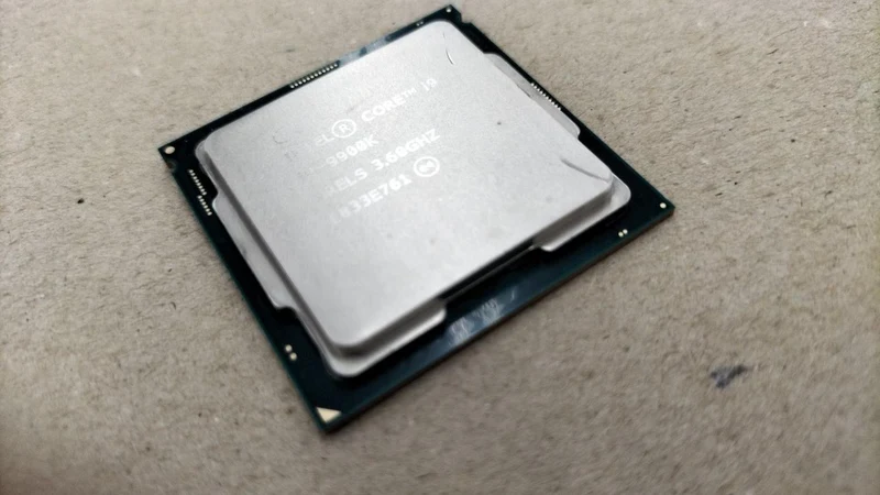 Processeur Intel i9-9900K 3.60 GHz