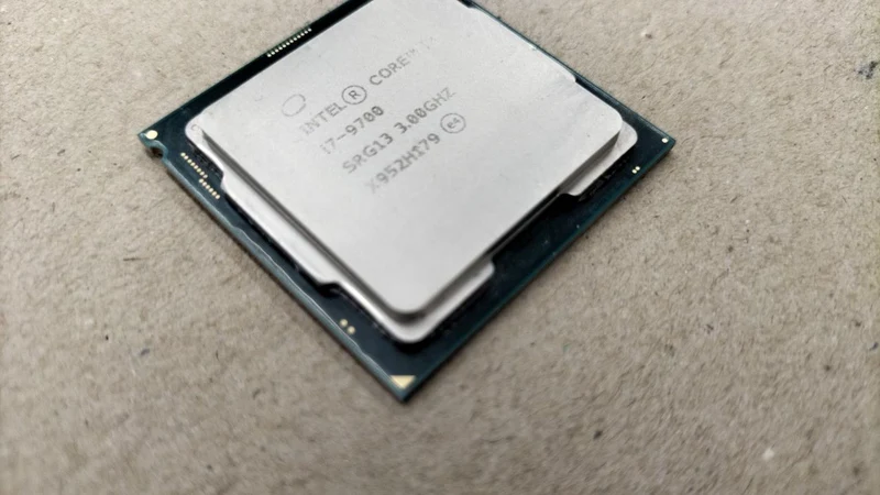 Processeur Intel i7-9700 3.00 GHz