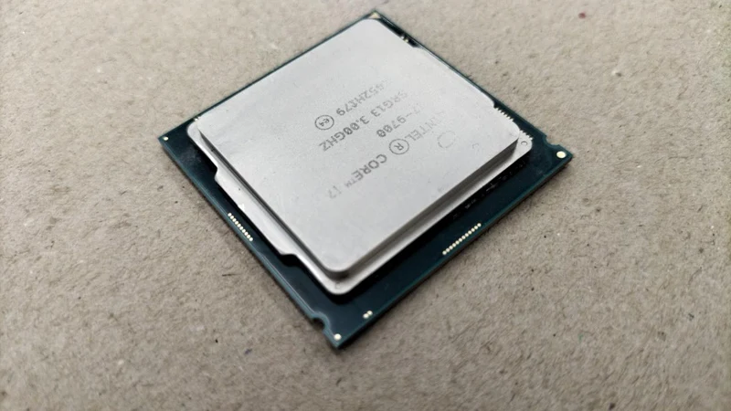 Processeur Intel i7-9700 3.00 GHz