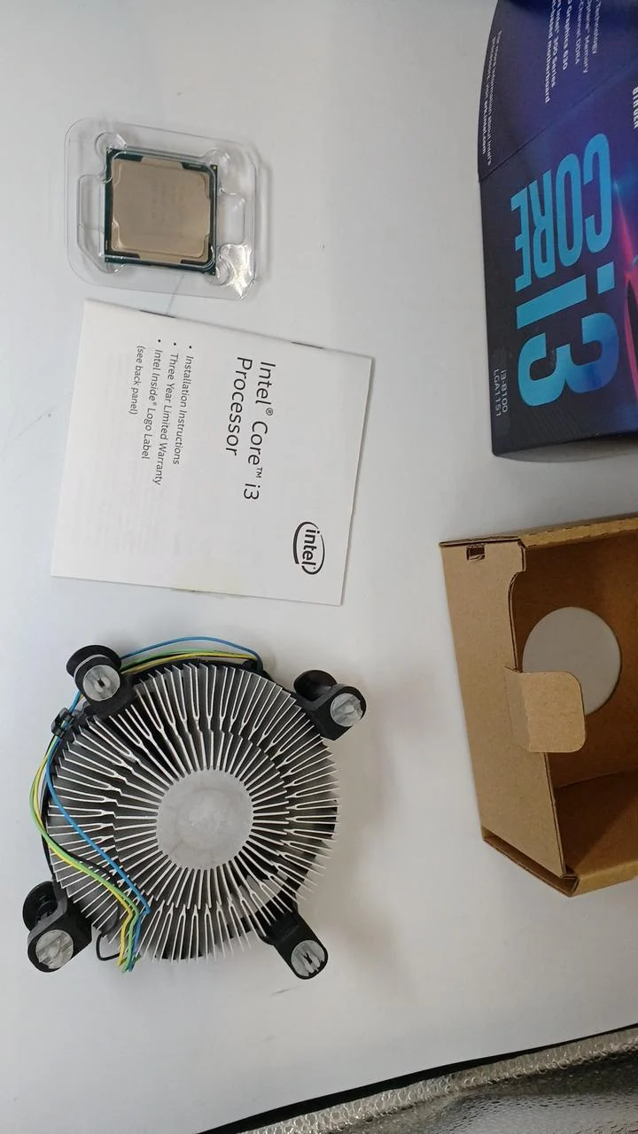 Processeur Intel Core i3-8100 LGA1151