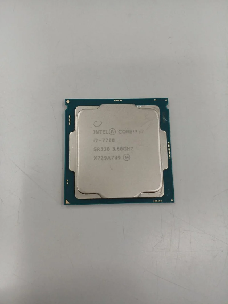 Processeur Intel Core i7-7700 à 3.60 GHz
