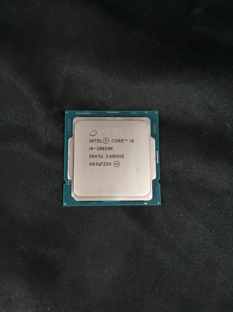 Processeur Intel Core i9-10850K