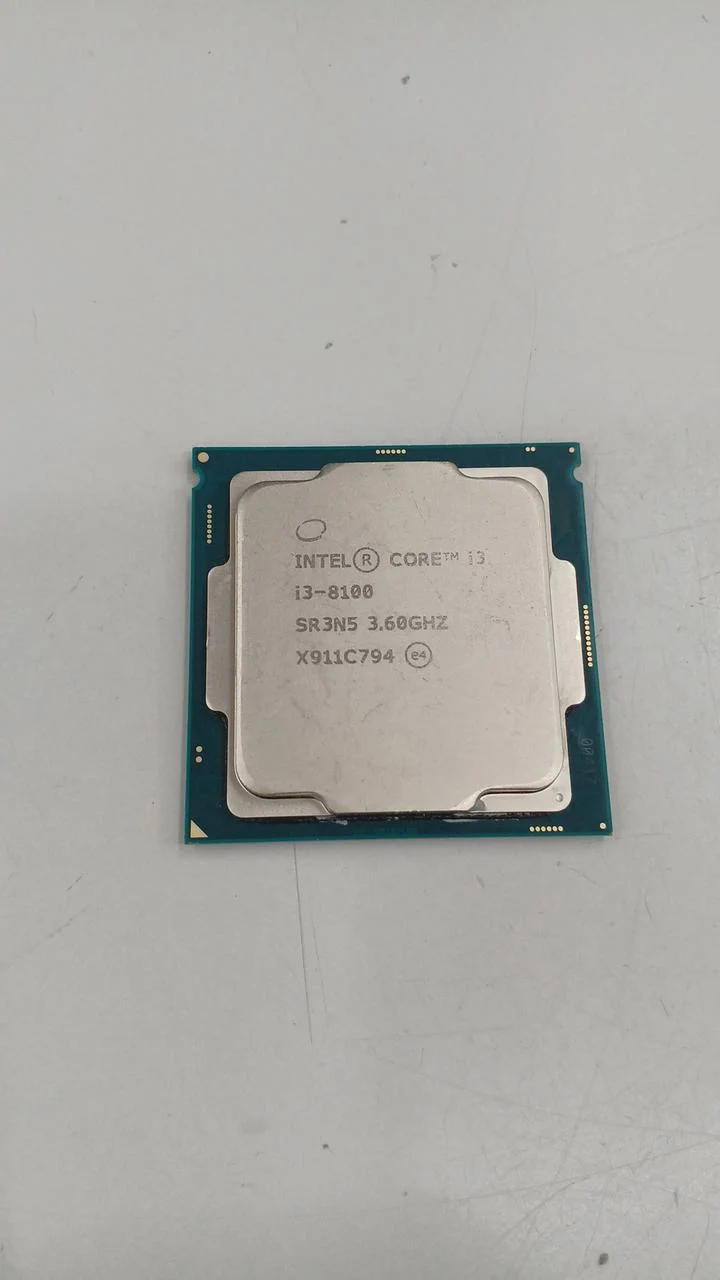 Processeur Intel Core i3-8100 à 3.60 GHz