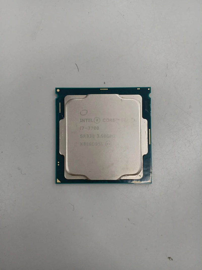 Processeur Intel Core i7-7700 à 3.60 GHz