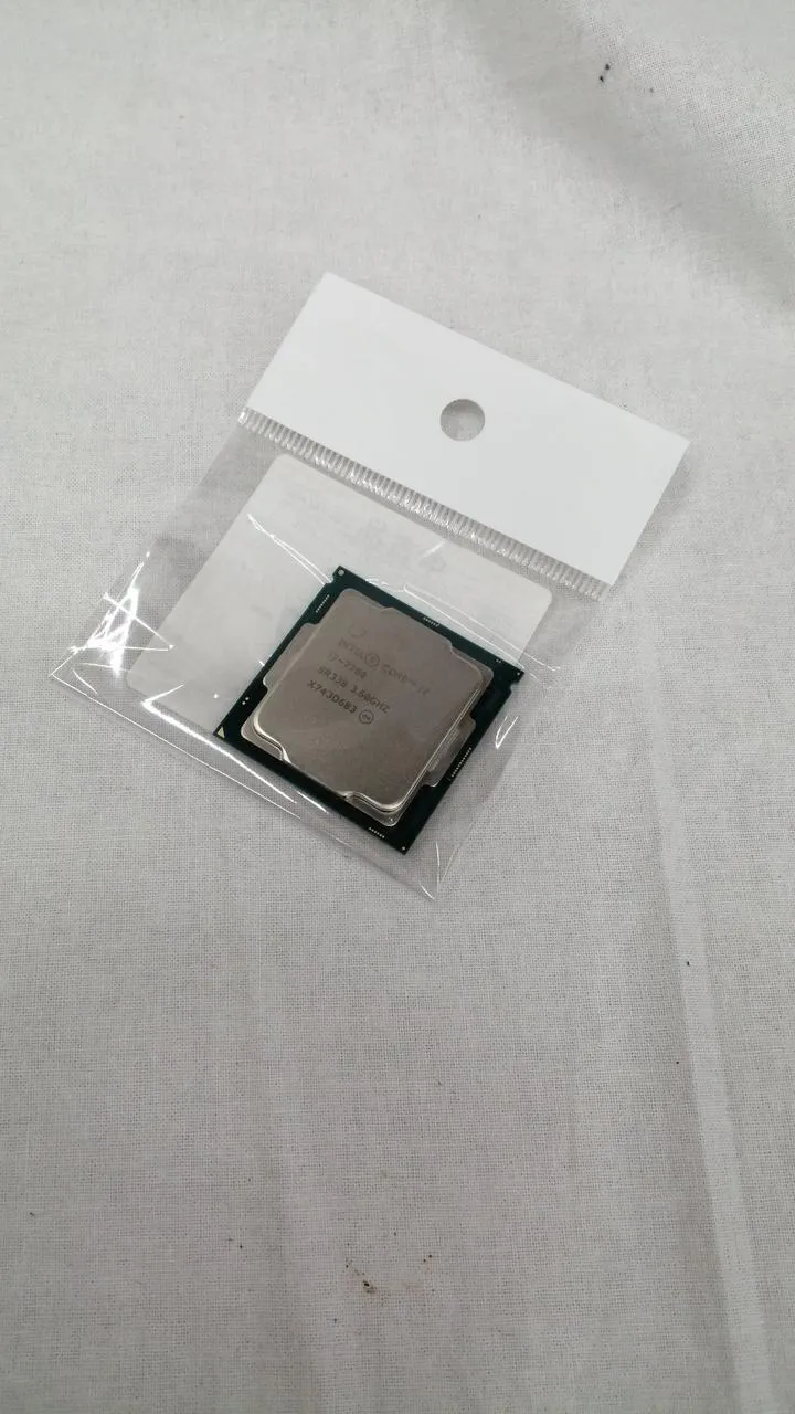 Intel Core i7-7700 3.60GHz CPU