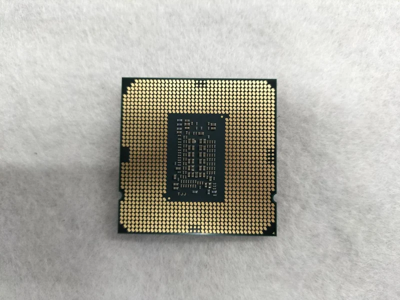 Intel Core i3 Core i3-10105T