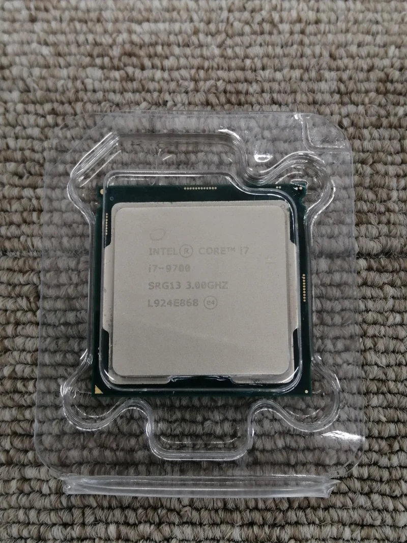 INTEL [8 cores] Core i7-9700 CORE I7-9700