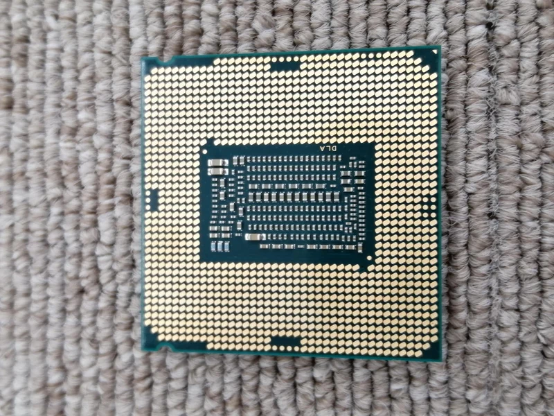INTEL [8 cores] Core i7-9700 CORE I7-9700