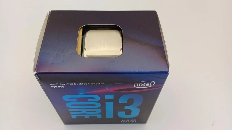 Boîtier processeur Intel Core i3-8100