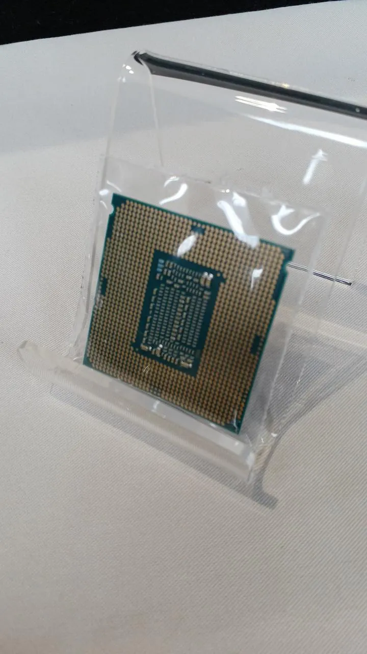 Intel CPU Pentium G5420
