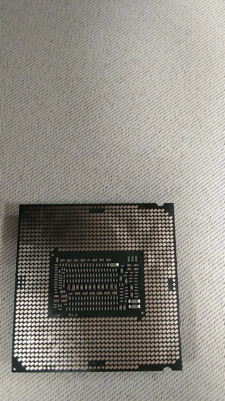 Processeur Intel i9-9900KF