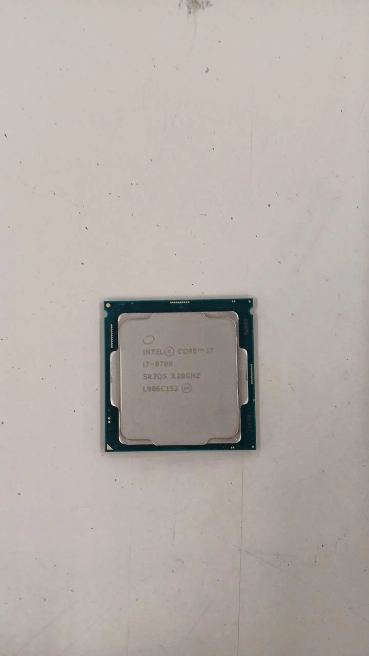 Intel Core i7 i7-8700