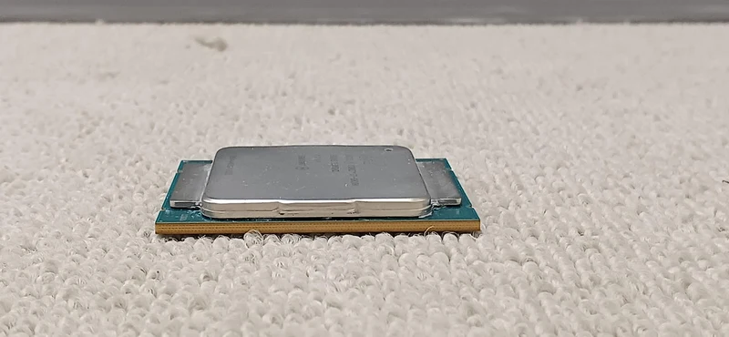 Intel CPU i7-5820K