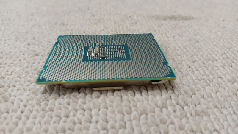 Processeur Intel i9-9900X 3.5 GHz