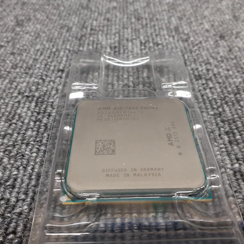 Processeur AMD A10 7800 (AD7800YBI44JA)