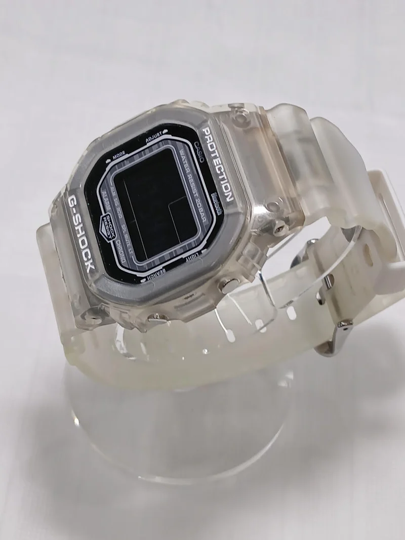 CASIO G-SHOCK Quartz Wristwatch DW-B5600