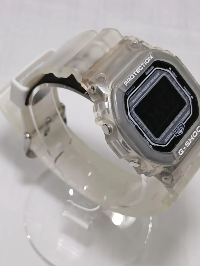CASIO G-SHOCK Quartz Wristwatch DW-B5600