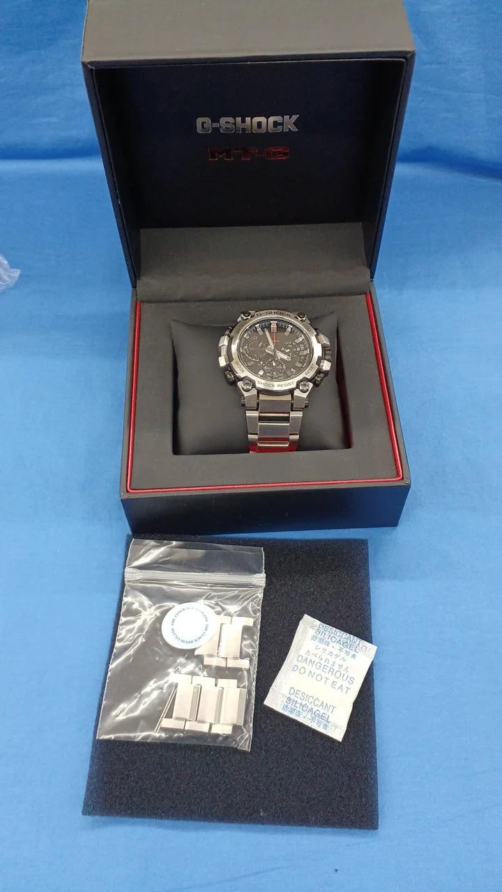 CASIO Solar Radio-Controlled Wristwatch MTG-B3000D-1AJF