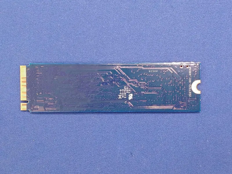 SSD KINGSTON OM8PGP41024Q-AQ