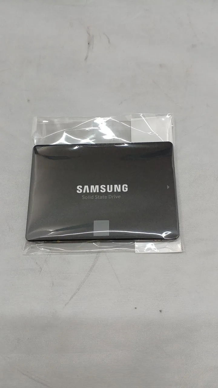 SAMSUNG 2.5-inch SSD 500GB MZ-77E500