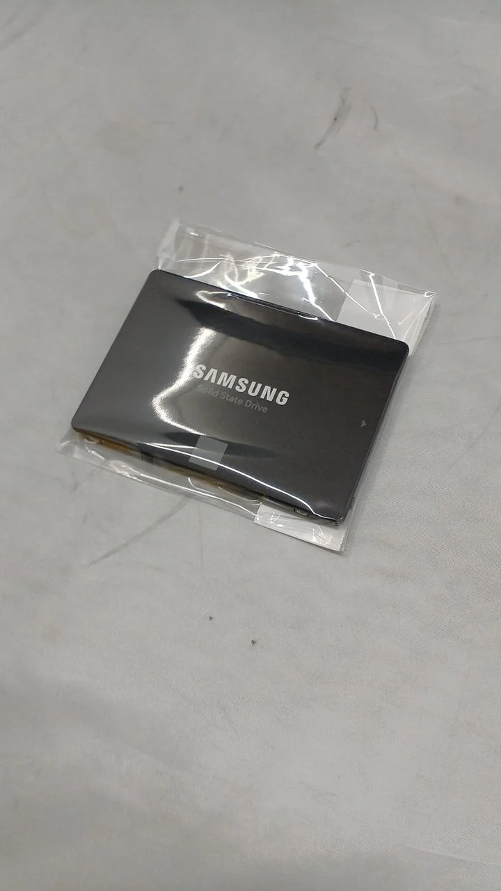 SAMSUNG 2.5-inch SSD 500GB MZ-77E500