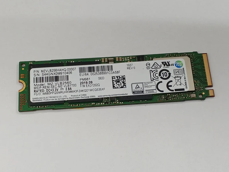 SSD NVMe M.2 SAMSUNG 256 Go MZVLB256HAHQ-00007