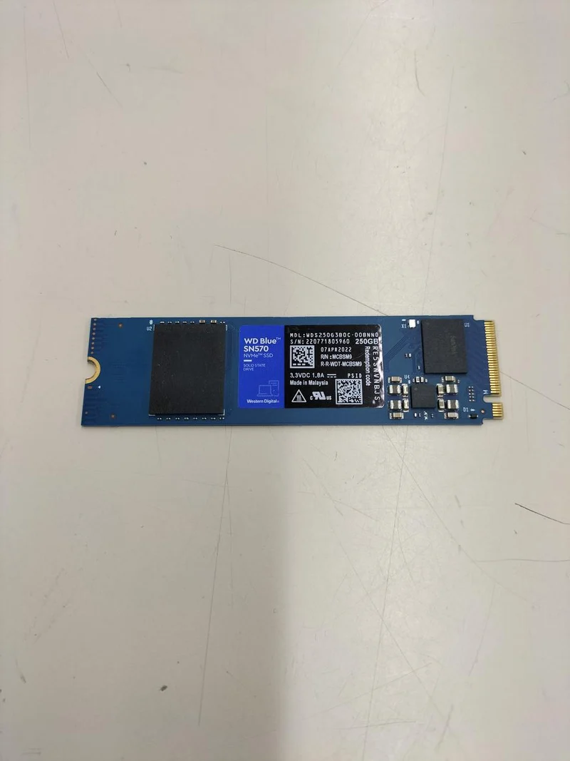 WESTERN DIGITAL NVME 250GB WDS250G3B0C