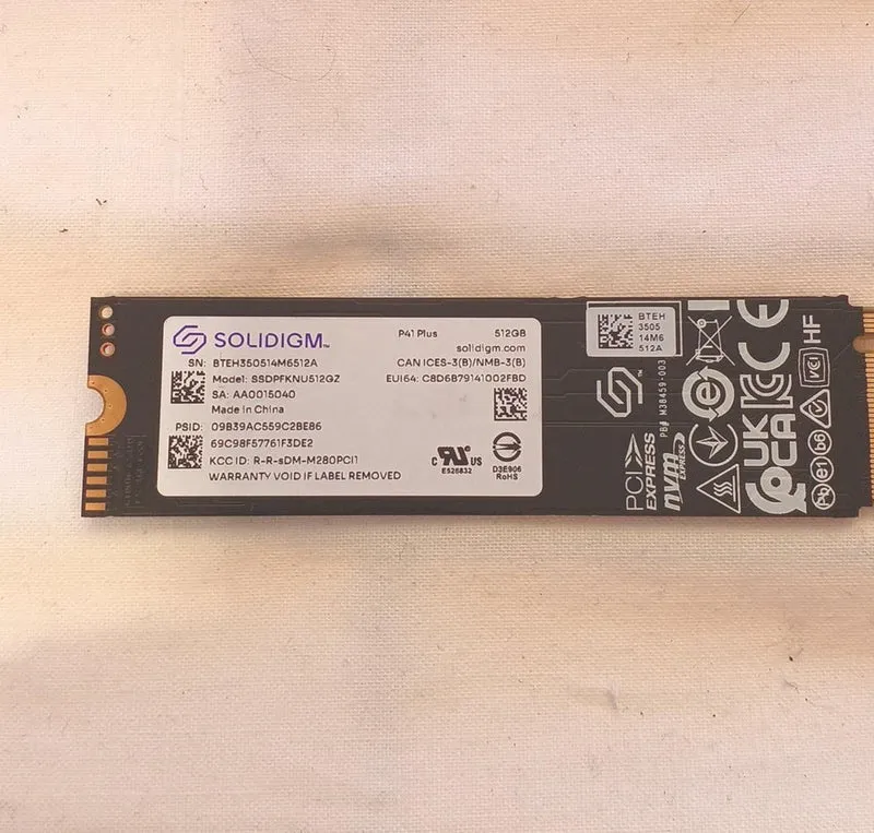 SSD SOLIDIGM M.2 512 Go SSDPFKNU512GZ