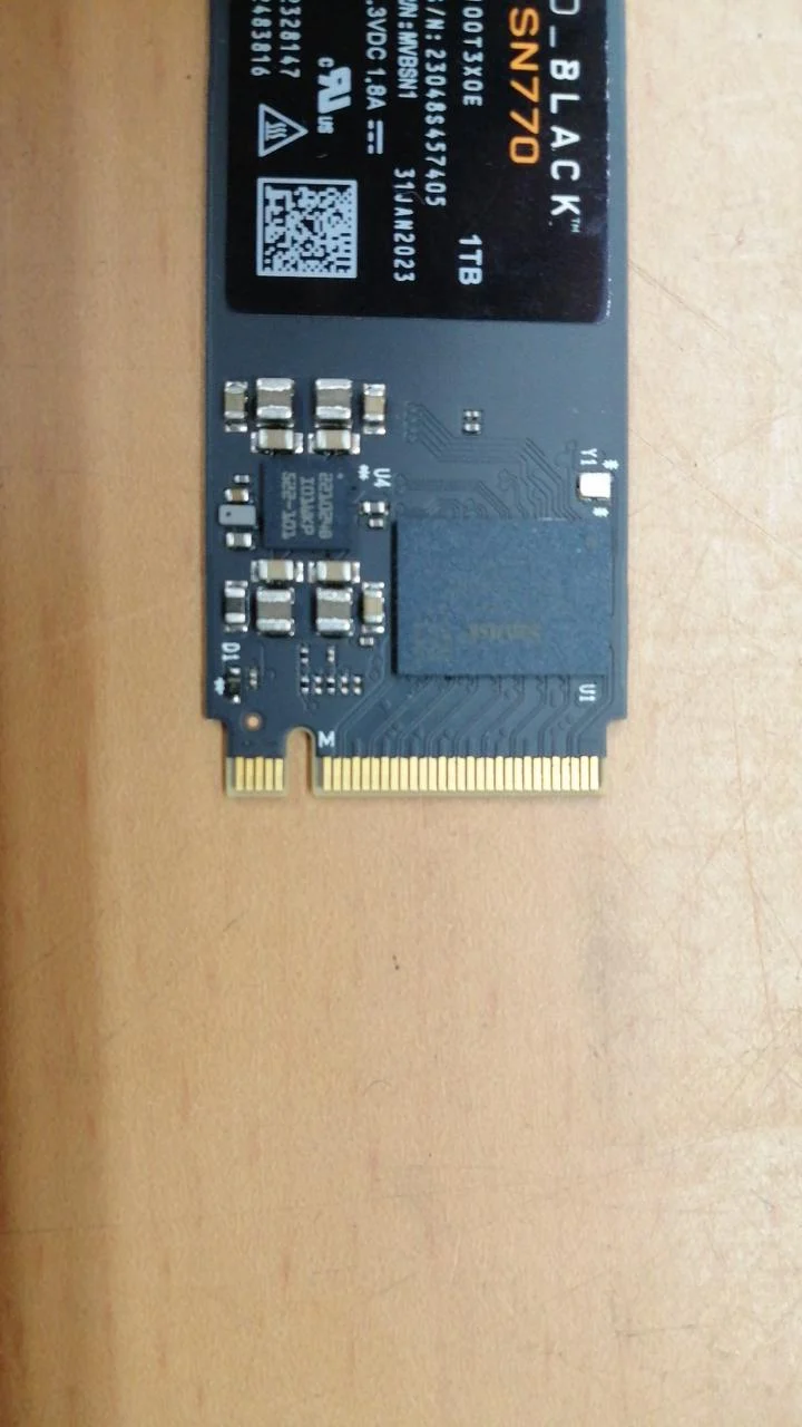 WD BLACK M.2 SSD(1TB) SN770(WD100T3X0E)