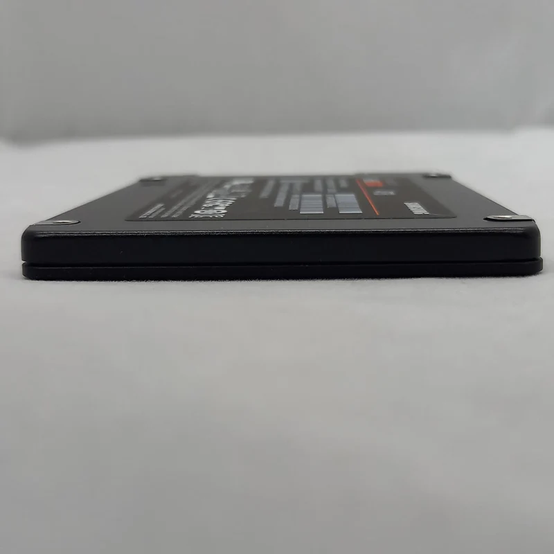 SAMSUNG SSD 4TB MZ-76E4T0