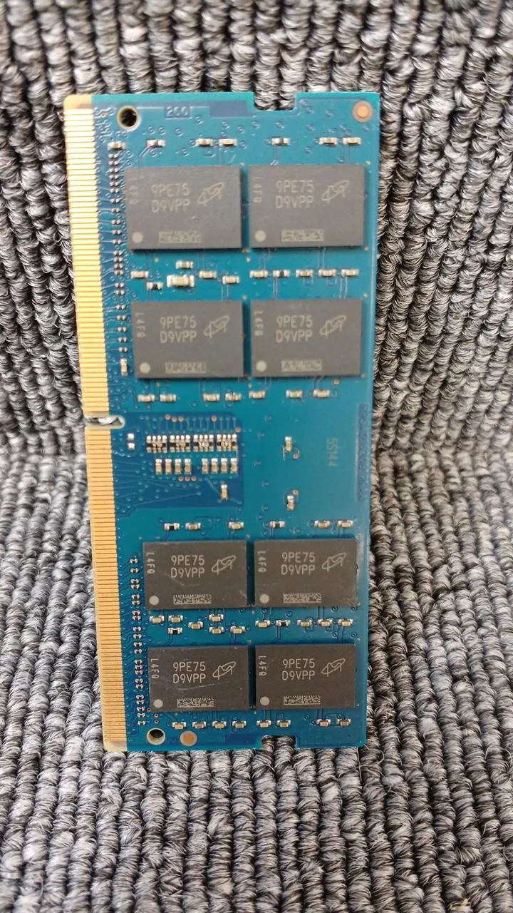 Mémoire RAMAXEL pour ordinateurs portables RMSA3300ME78HBF-2666