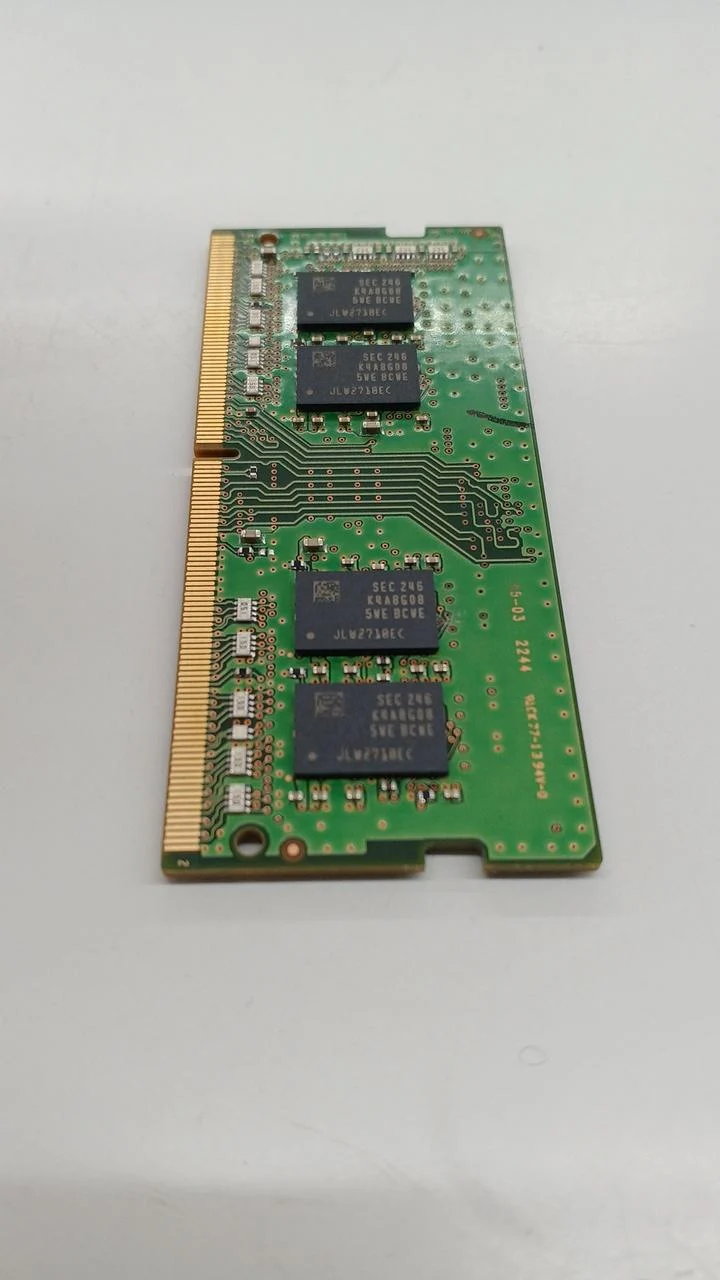 SAMSUNG DDR4 (8GB) Memory: M471A1K43EB1