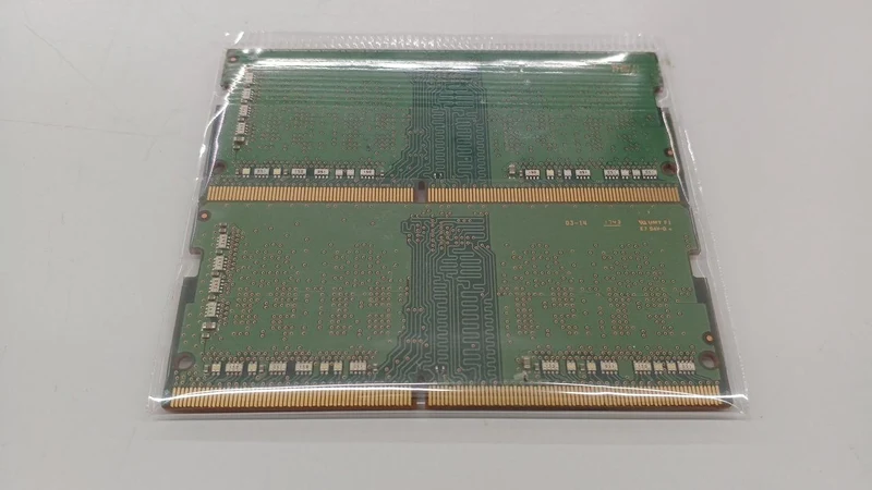 Mémoire SAMSUNG DDR4 M471A5244CB0