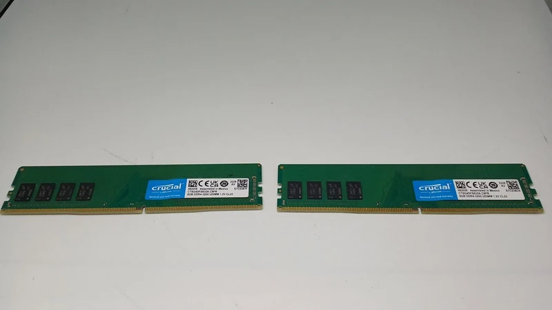 CRUCIAL Memory CT8G4FS832A