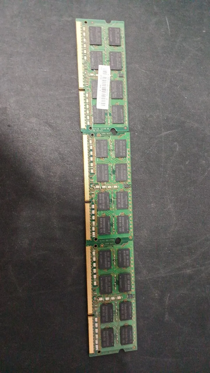 SAMSUNG DDR3 Laptop Memory 4GB 11 Discs DDR3 PC3L-12800S