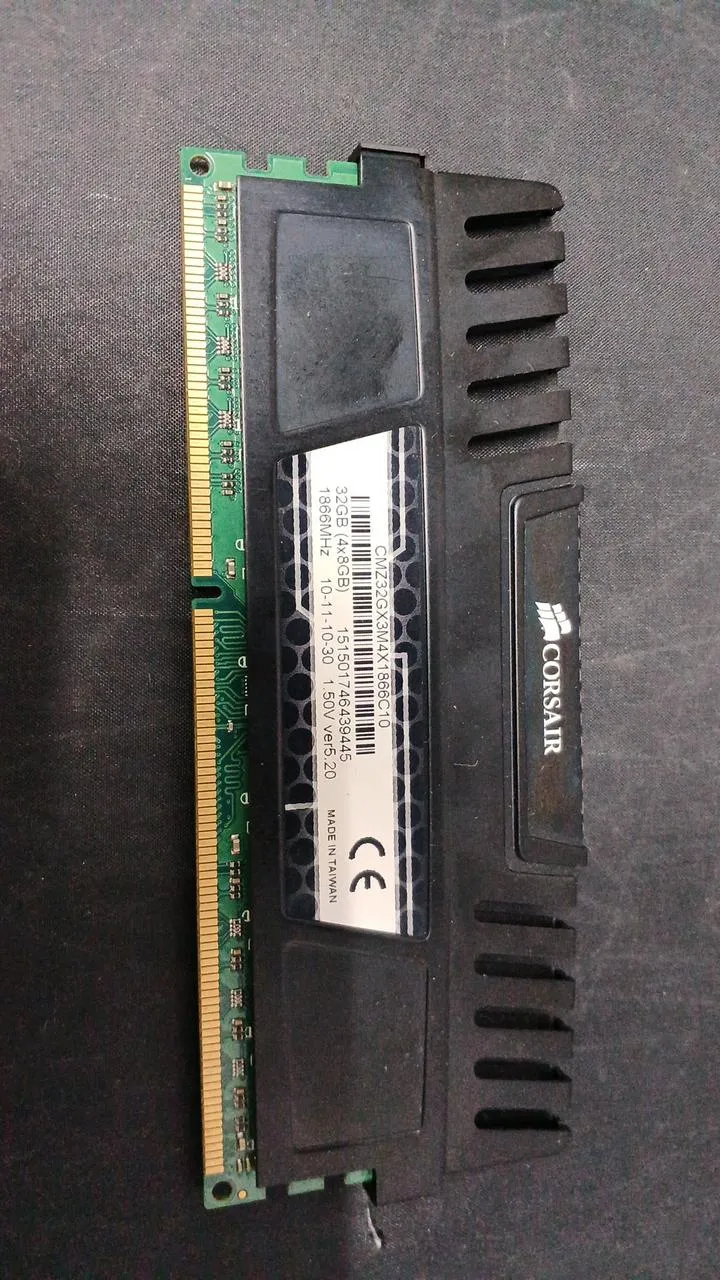 CORSAIR DDR3 Memory 32GB (8*4) CMZ32GX3M4X1866C10