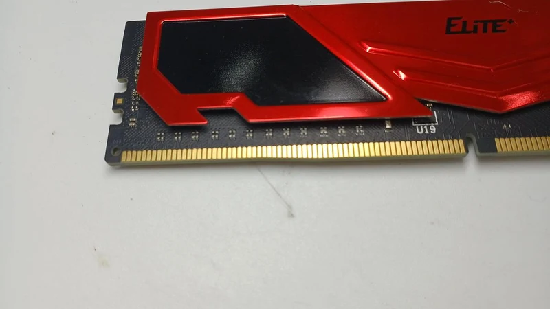 Mémoire TEAM TRPD48G2666HC19BK