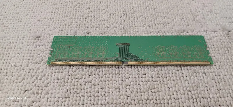 Mémoire SAMSUNG M378A1K43DB2-CTD