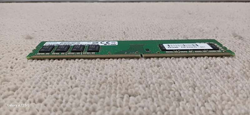 Mémoire SAMSUNG M378A1K43DB2-CTD