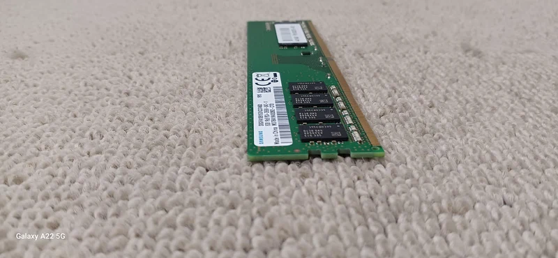 Mémoire SAMSUNG M378A1K43DB2-CTD
