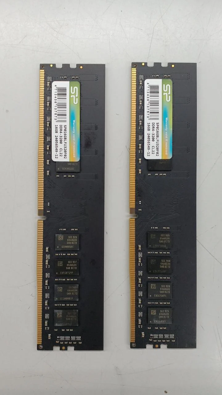 SILICON POWER Desktop memory SP016GBLFU320F02