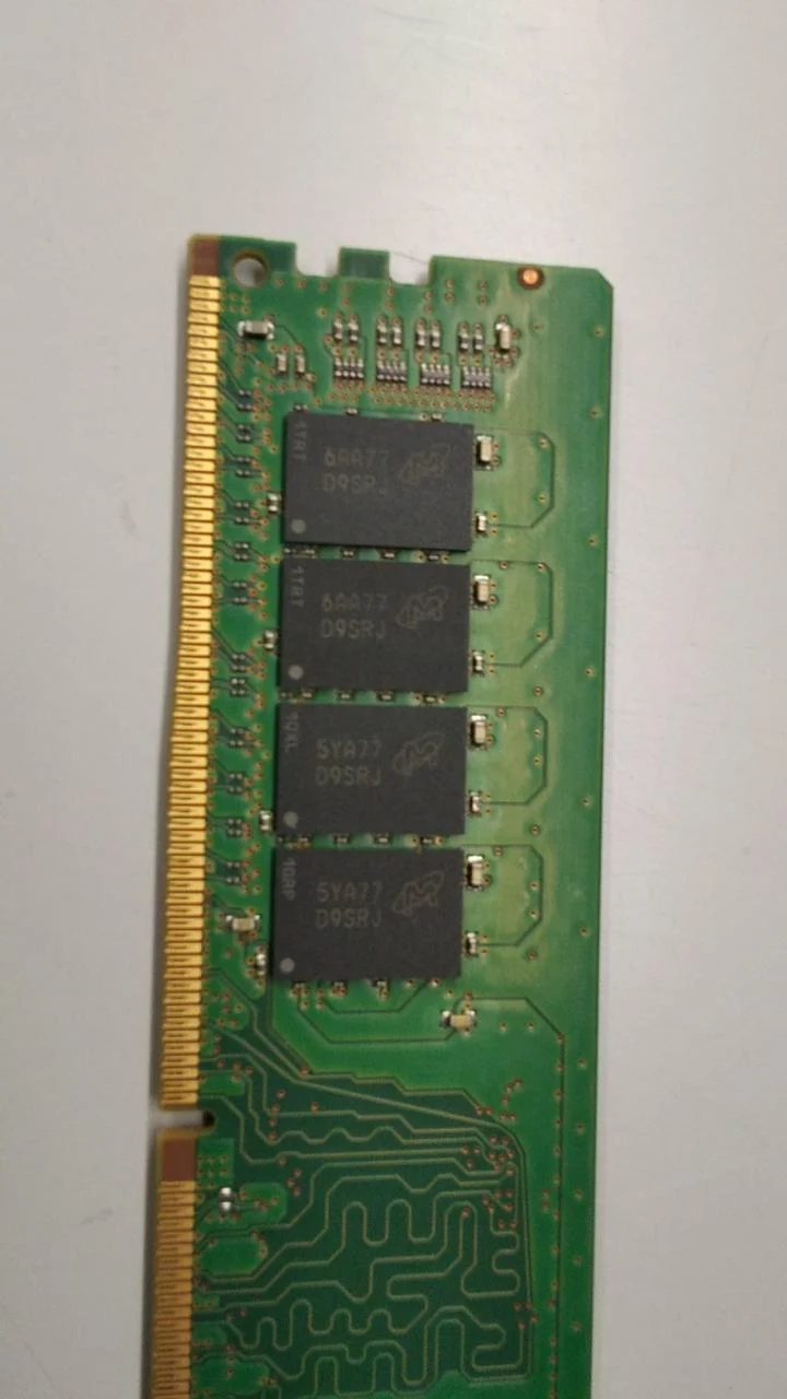 Mémoire CRUCIAL DDR4 PC-2133 16 Go